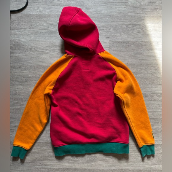 DC Zip-up Hoodie, Size M - Picture 6 of 6